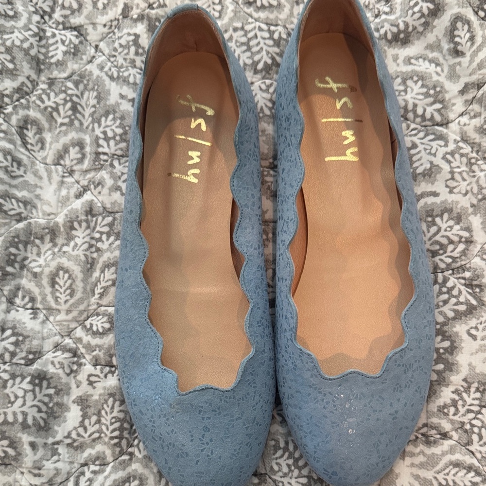 French Sole NY jigsaw scallop ballet flat